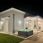 Domus Lavinia 