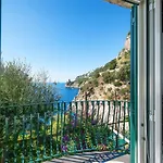 Villa Il Corallo By Interhome