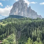 Hotel Residence Gardena Dolomites 2