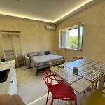 Esposito Guest House