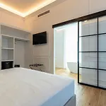Unico Relais