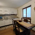Appartamento In Centro A Torgnon