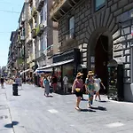 Grandapartments Via Toledo Napoli