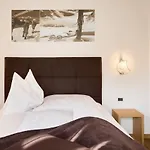 Hotel Comploj Adults Only