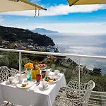 Villa Fiorella Art Hotel