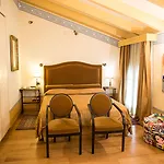 Hotel Palazzo Guiscardo Pietrasanta