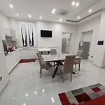 Gab'S Apartment
