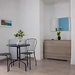 Donna Laura Suite