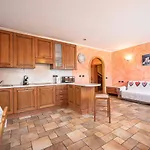 Family House Amalia Myholidaylivigno