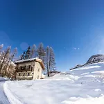 Hellochalet - Chalet D'Alpage Larose - A Wild Back Mountain Escape With Large Sunny Garden And Unique Matterhorn Views