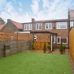 Hunter Cottage