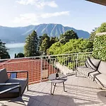 Casa Agatha Lenno- Luxury Air Conditioned Village Home By Italian Apartments