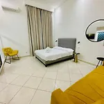 Garibaldi 118 Luxury Apartment