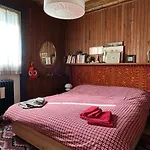 Tuckett Lodge - A Large Flat For Families And Groups Of Friends