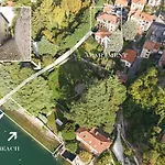 Casa Agatha Lenno- Luxury Air Conditioned Village Home By Italian Apartments