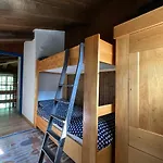 Tuckett Lodge - A Large Flat For Families And Groups Of Friends