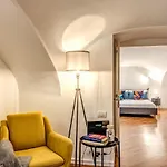 Pignatelli Apartment