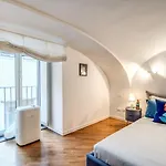 Pignatelli Apartment