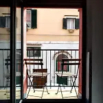 Casa Adriano
