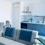 Marina House Rome Airport - Sea View