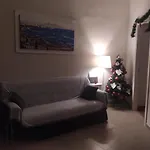 Garibaldi House Apartment