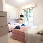 Ely Apartment Family