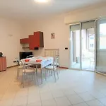 Ely Apartment Family