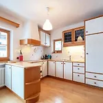 Mountain Living Apartment Idylia