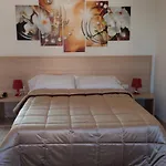 Hotel Village