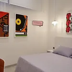 Glave Rooms