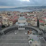 La Casa Di Raffaele Napoli Centro