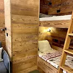 Softwood Sauze-Gestinghome