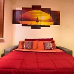 Pura Vida Apartment, Facing Lake Garda