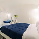Stefania Studio Apartment