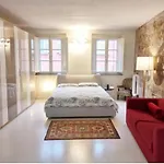 Luxury Tower House In Heart Of Pisa