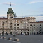 Free Netflix & Wi-Fi Newyork Dream - Trieste Suite