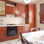 2 Bedroom Beautiful Home In S, M, Di Castellabate