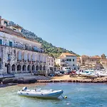 2 Bedroom Beautiful Home In S, M, Di Castellabate