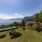2-Bedroom Lakeview Apartment Bella Gaeta