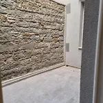 Mia'S Apartment