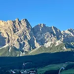 Surrounded By A Breathtaking Panorama! Cortina 4+2 Beds, Two Bathrooms On Two Floors