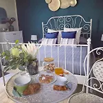 B&B Elegant Lena