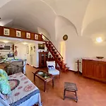 Holidaycasa Romano - Vacanza Nel Cuore Di Sperlonga