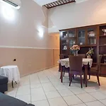 Spaccanapoli Home
