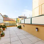 Piazza Municipio Apartments By Wonderful Italy