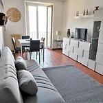 Casa Con Vista Lago A Nesso