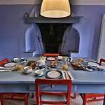 La Villanella - Theater Home
