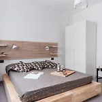 La Piccola Mama