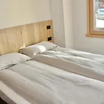 Gin Apartments