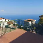 Mira Amalfi